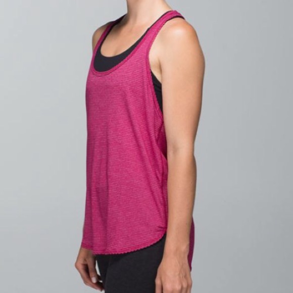 Lululemon 105 F Singlet in Heathered Bumble Berry - Picture 3 of 9